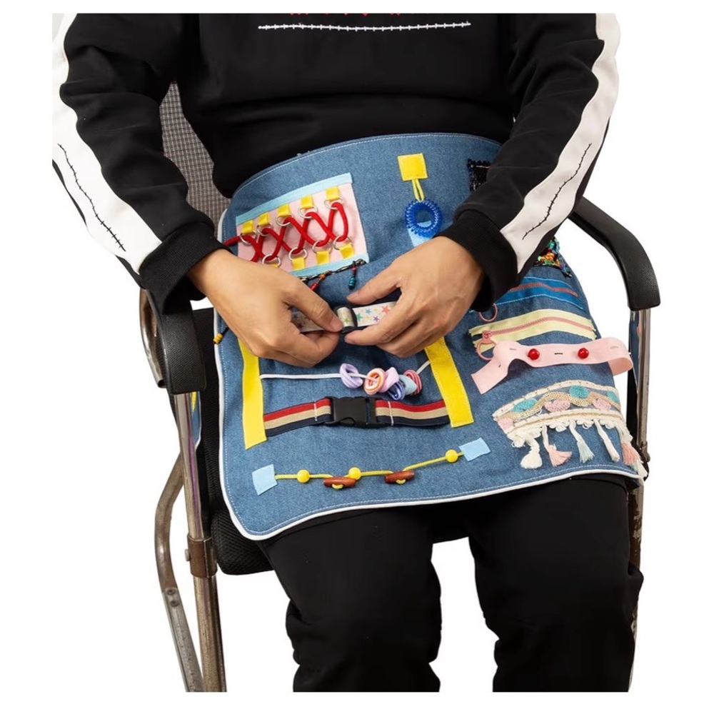 Fidget Blanket/Apron for Elderly, Dementia, Special Needs Sensory - Picture 3 of 7